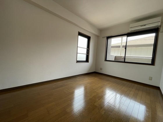 ラ・メゾン・セピア