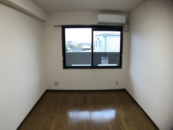 ラ・メゾン・セピア