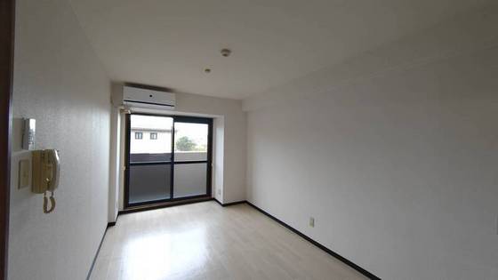 ラ・メゾン・セピア