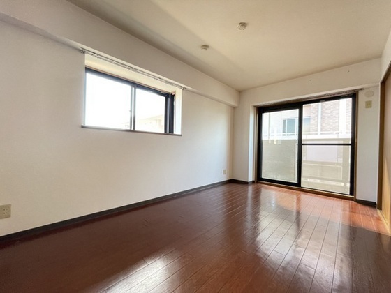 レジデンス山地