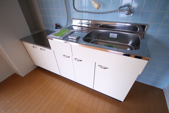 ウィステリアパレス戸坂