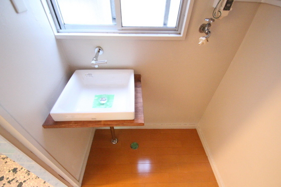 ウィステリアパレス戸坂