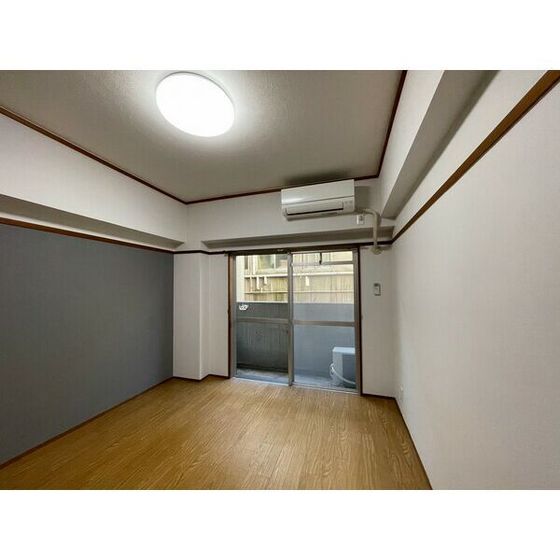 コスモクイーン富田町