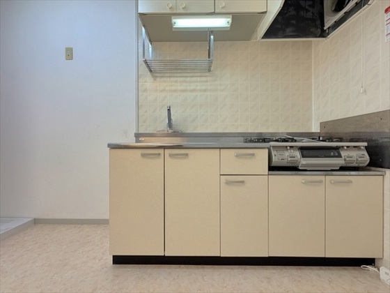 ラックハイツ国富A