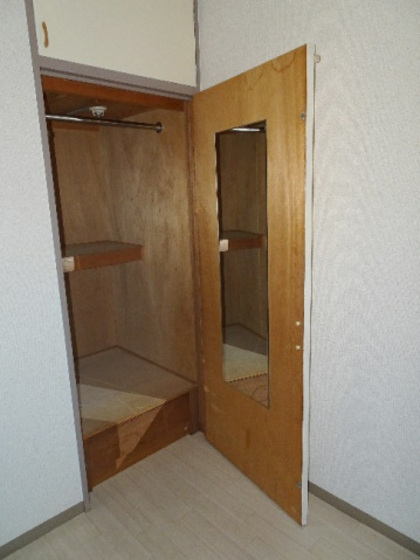 ジュネス津島・A棟