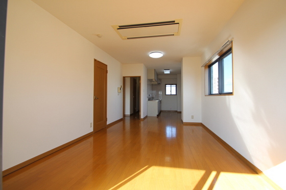 アークハイツ内山下