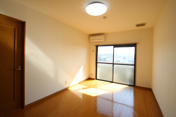 アークハイツ内山下