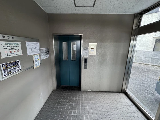 アークハイツ内山下