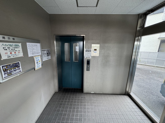 アークハイツ内山下