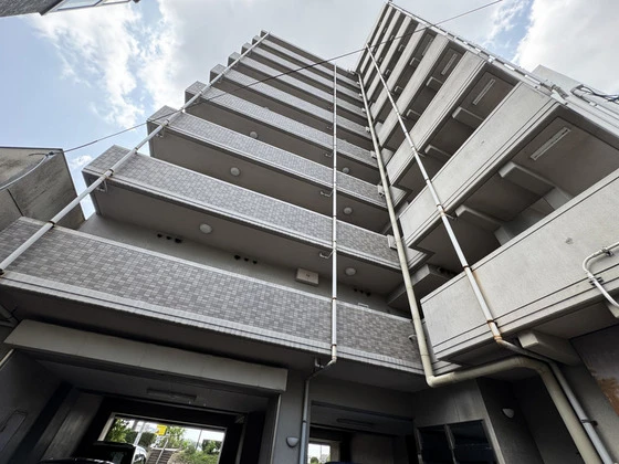 アークハイツ内山下