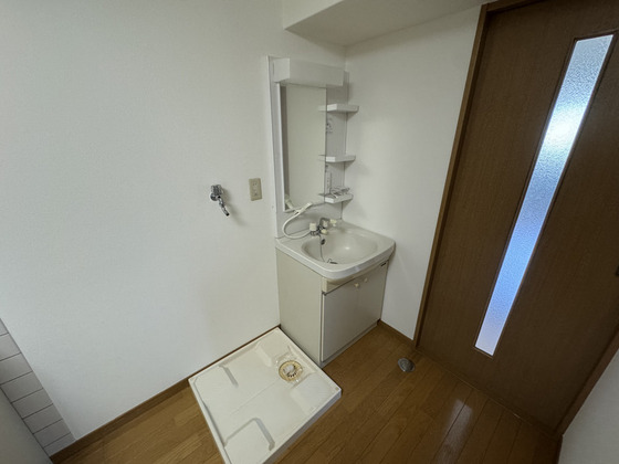 アークハイツ内山下