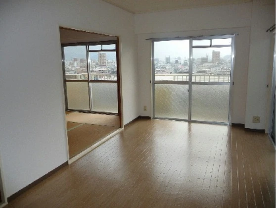 第二向山ハイツ