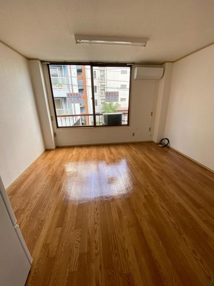 富田町コーポ(西側)