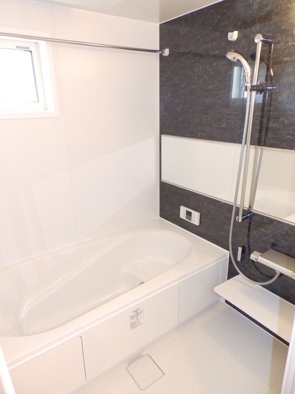 ルミエール B棟