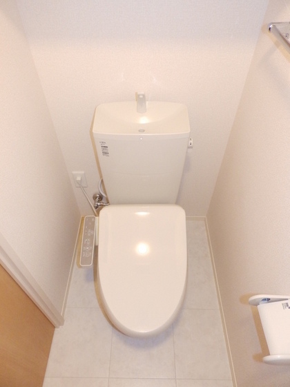 ルミエール B棟