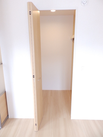 ルミエール B棟