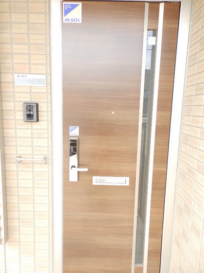 ルミエール B棟