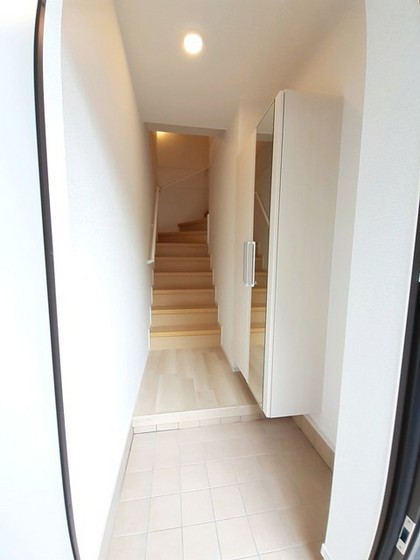 メゾン ルピナス A