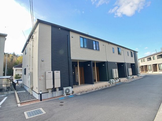 メゾン ルピナス A