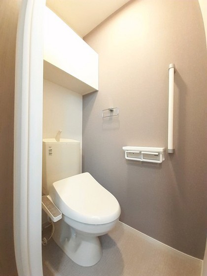 メゾン ルピナス B