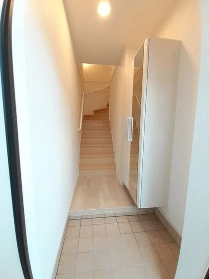 メゾン ルピナス B