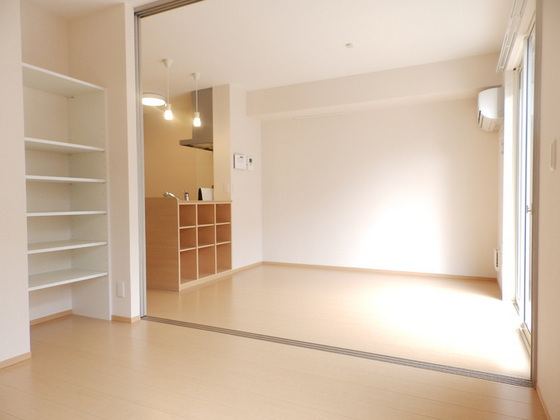 カーサアリエッタA･B･C A棟