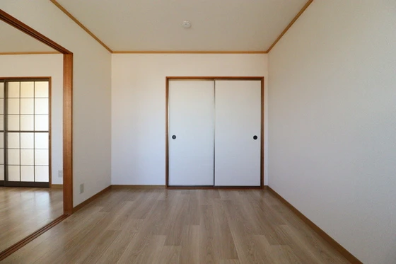 エントピア新保 B棟