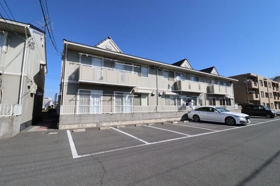 エントピア新保 B棟