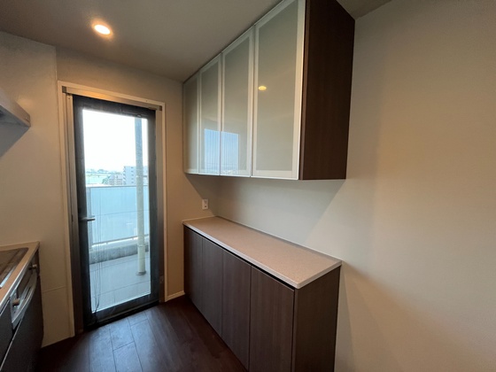 パークホームズ内山下イーステージ