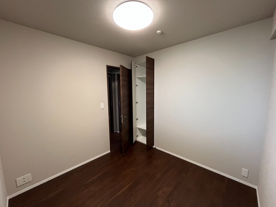 パークホームズ内山下イーステージ