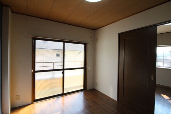 フローリス横井