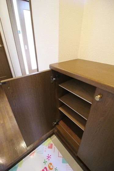 フローリス横井