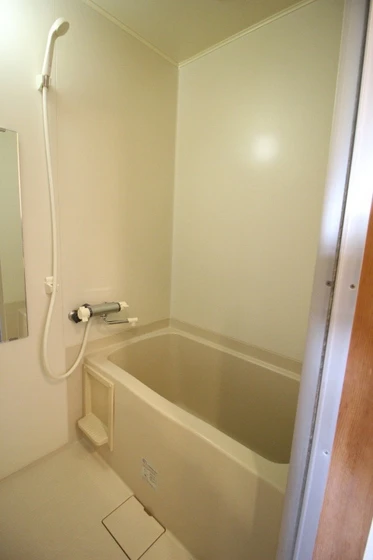 フローリス横井