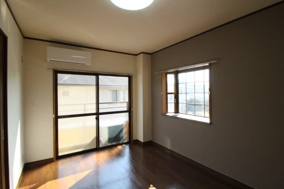 フローリス横井