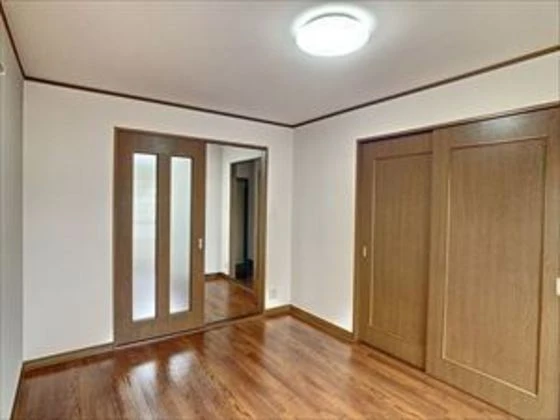 フローリス横井