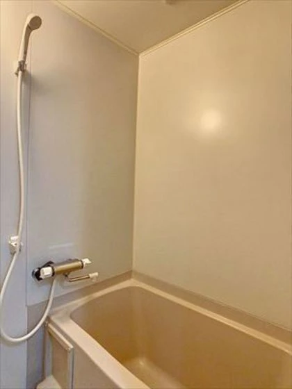 フローリス横井