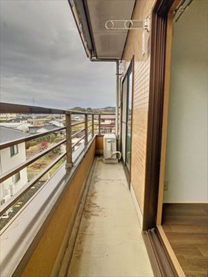 フローリス横井