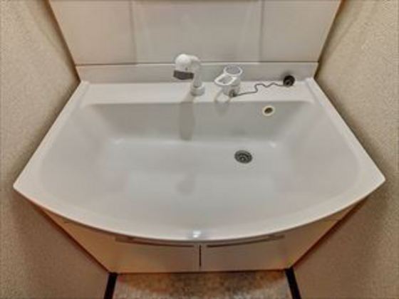 フローリス横井