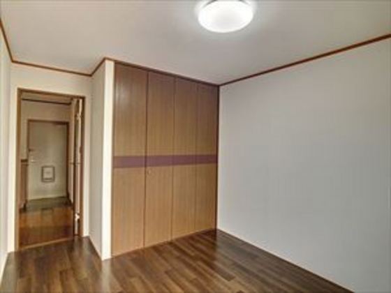 フローリス横井