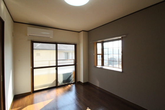 フローリス横井