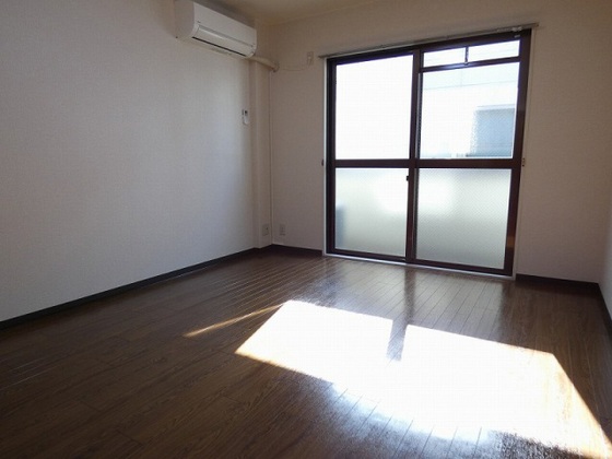 メゾンサンシャイン