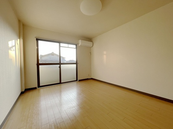 メゾンサンシャイン