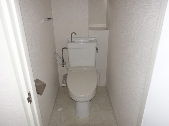 ルシェリアビル