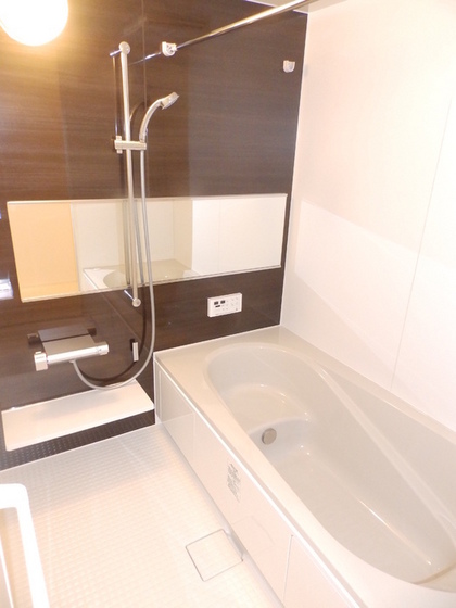 カローレアミカ