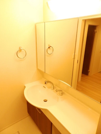 カローレアミカ