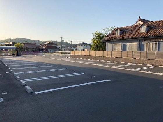 カローレアミカ