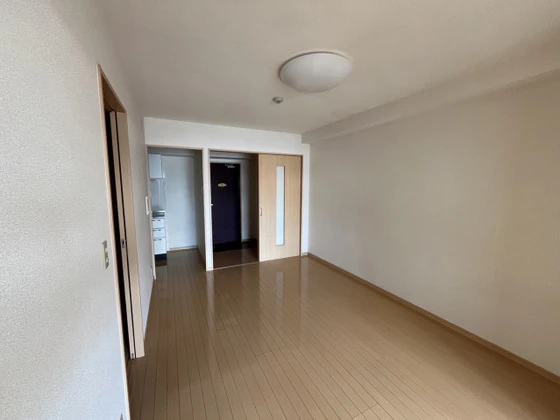 せかんどゆーす西口