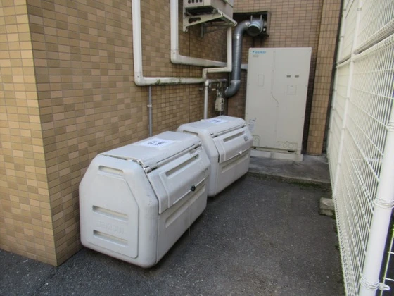 せかんどゆーす西口