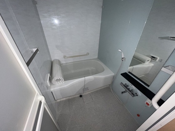 せかんどゆーす西口