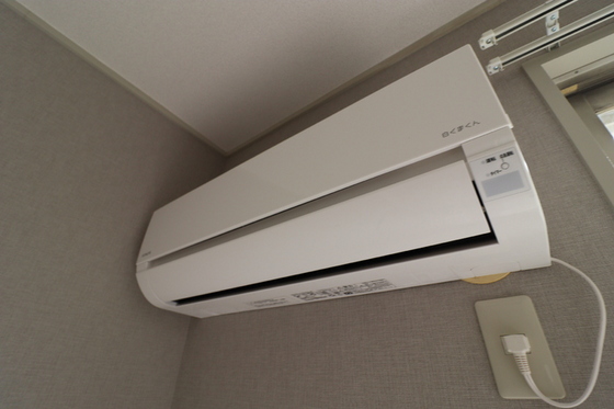 サンライズ芳泉 A棟